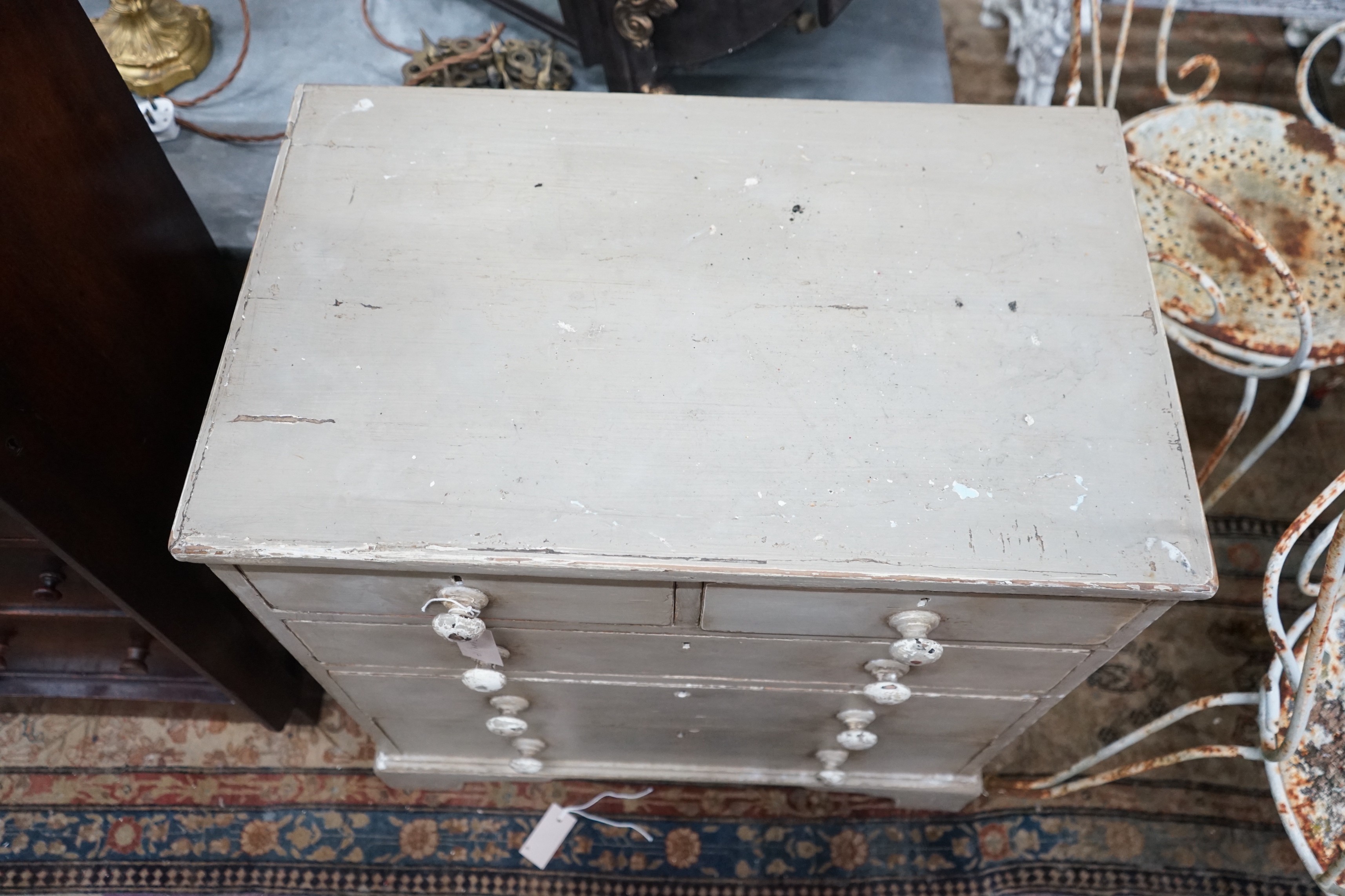 A small 19th century painted pine chest of drawers, width 70cm, depth 44cm, height 76cm